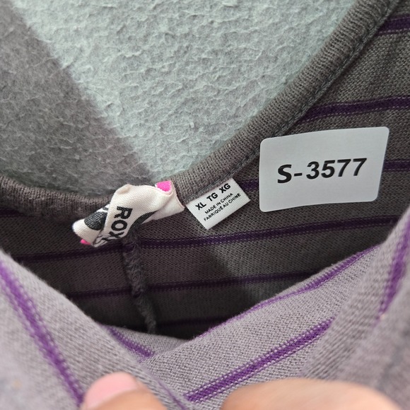 Roxy Women Top XL Gray Batwing 3/4 Sleeve Oversized Shirt Scoop Neck - Picture 2 of 9